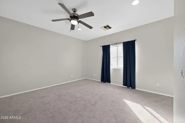 $3,400 | 939 East Sourwood Drive, Gilbert, AZ 85298