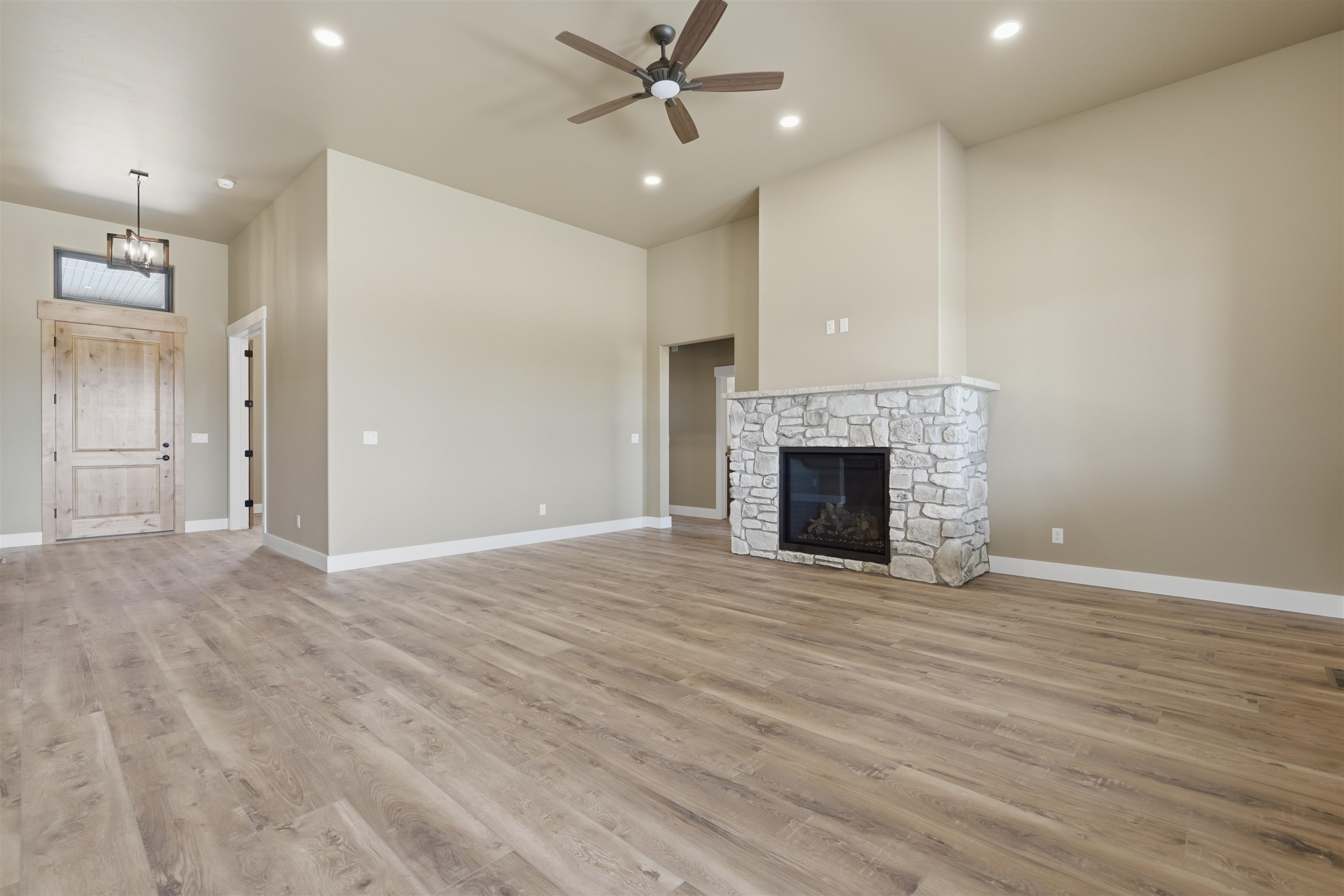 1193 22 1/2 Road Grand Junction, CO 81505 - Photo 9 of 42