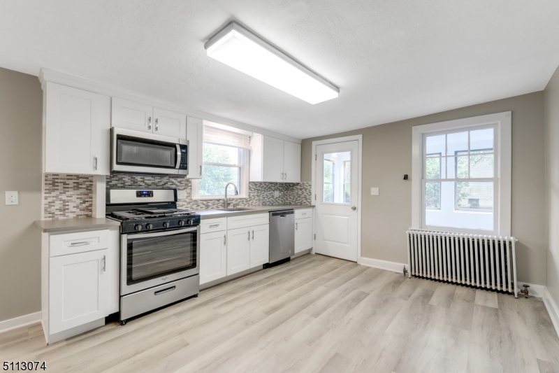 2 Center Street Madison, NJ 07940 - Photo 4 of 18