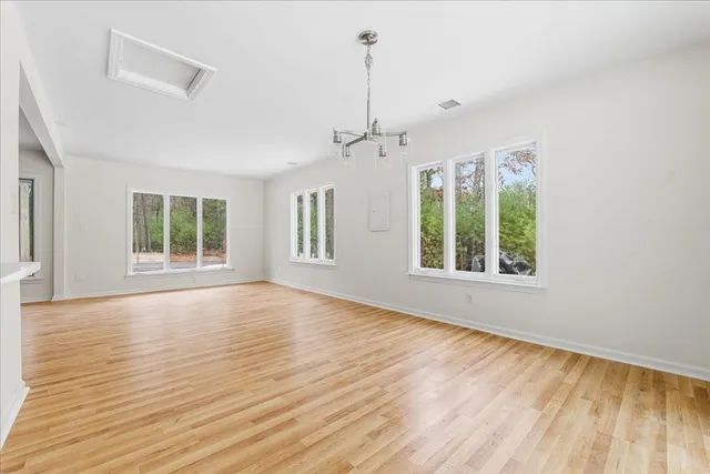 $550,000 | 187 Pleasant Street, Pembroke, MA 02359