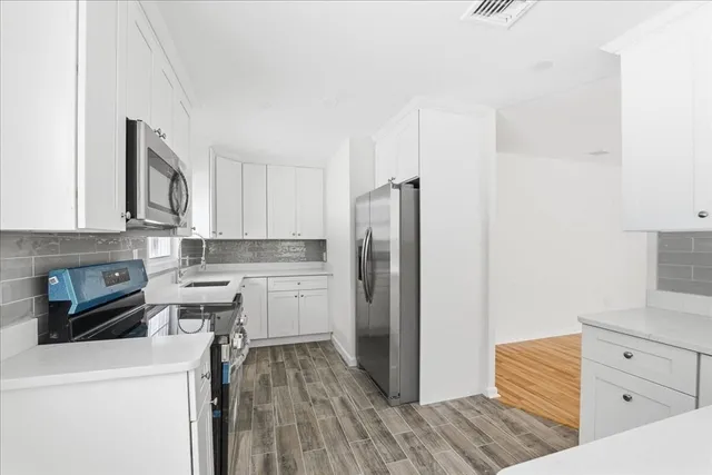 $550,000 | 187 Pleasant Street, Pembroke, MA 02359