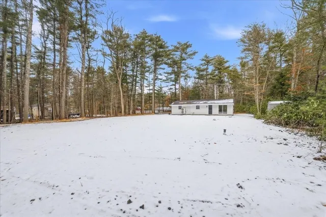 $550,000 | 187 Pleasant Street, Pembroke, MA 02359