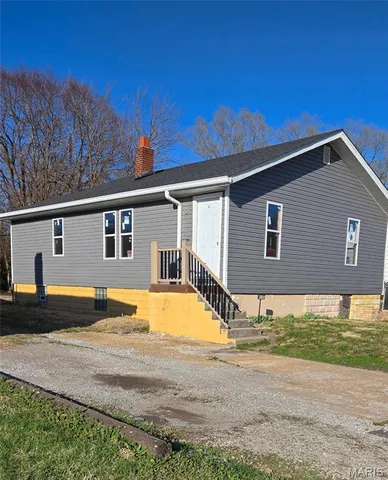 $23,000 | 3125 Louisiana Boulevard, East St. Louis, IL 62205