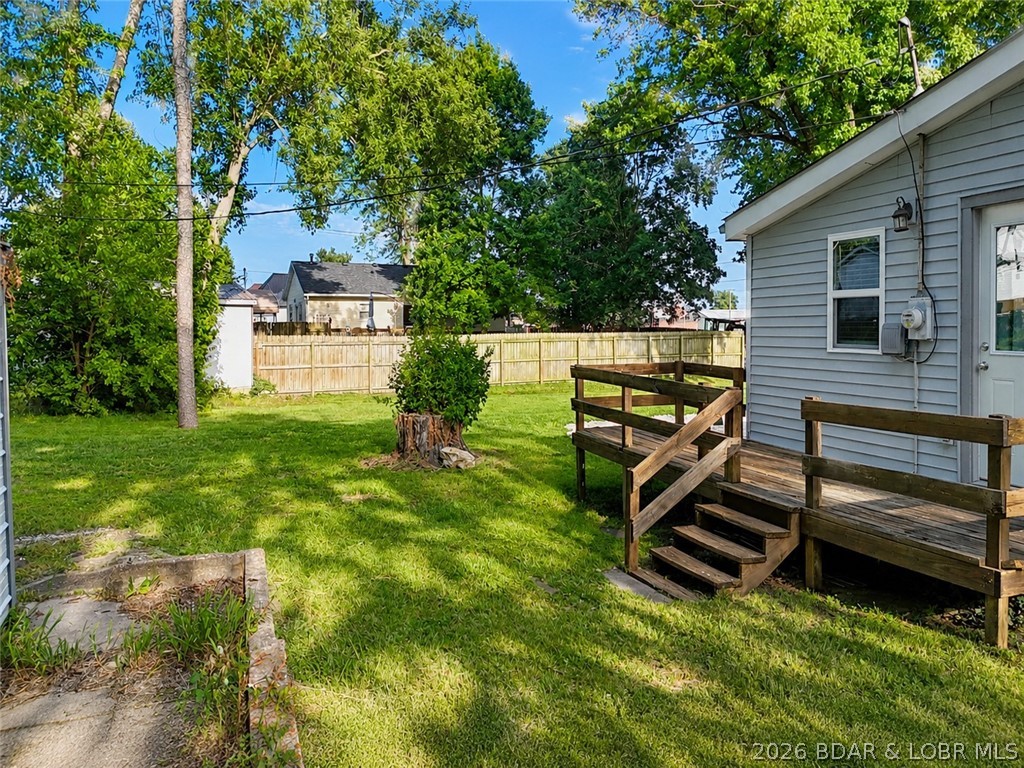 411 West North Street Eldon, MO 65026 - Photo 31 of 37