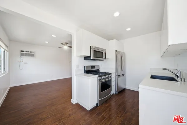 $3,750 | 510 Pacific Avenue, Unit 4, Venice, CA 90291