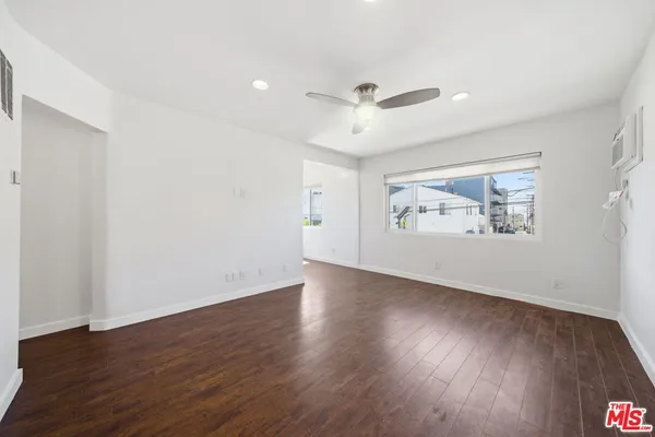 $3,750 | 510 Pacific Avenue, Unit 4, Venice, CA 90291