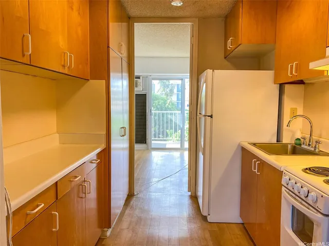 $290,000 | 1516 Ward Avenue, Unit 401, Honolulu, HI 96822
