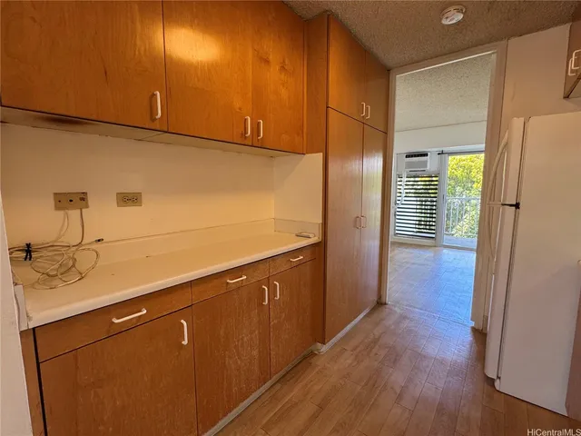 $290,000 | 1516 Ward Avenue, Unit 401, Honolulu, HI 96822