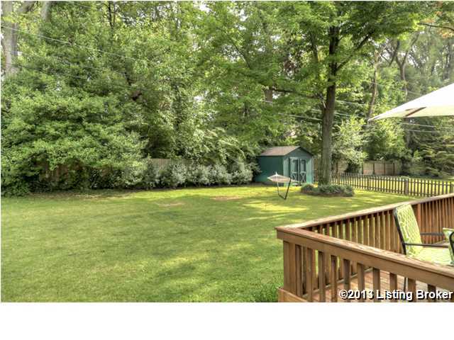 425 Highfield Road Louisville, KY 40207 - Photo 11 of 34 Additional Photo