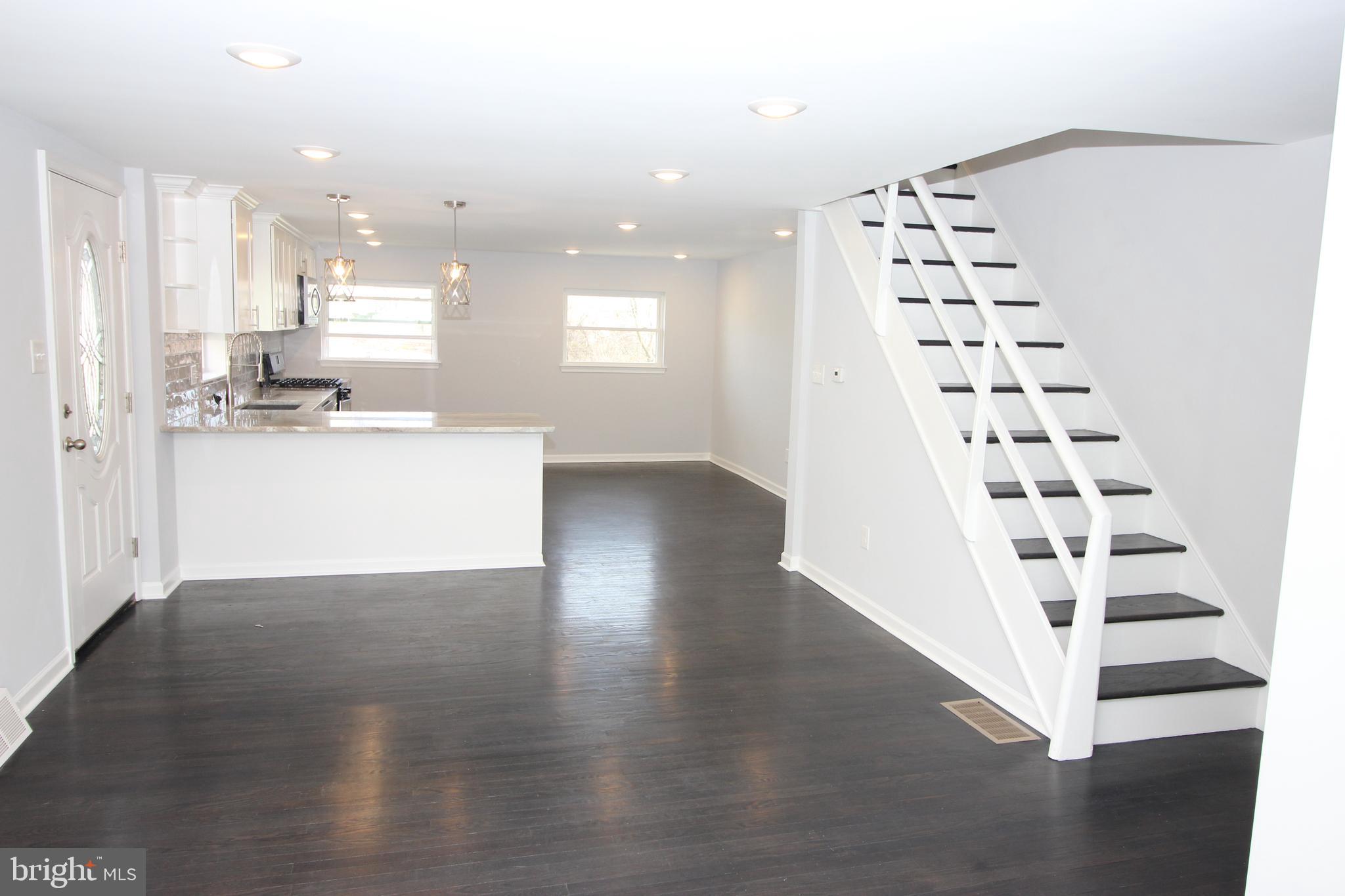 2852 Sebring Road Philadelphia, PA 19152 - Photo 8 of 26 Gallery Image 8