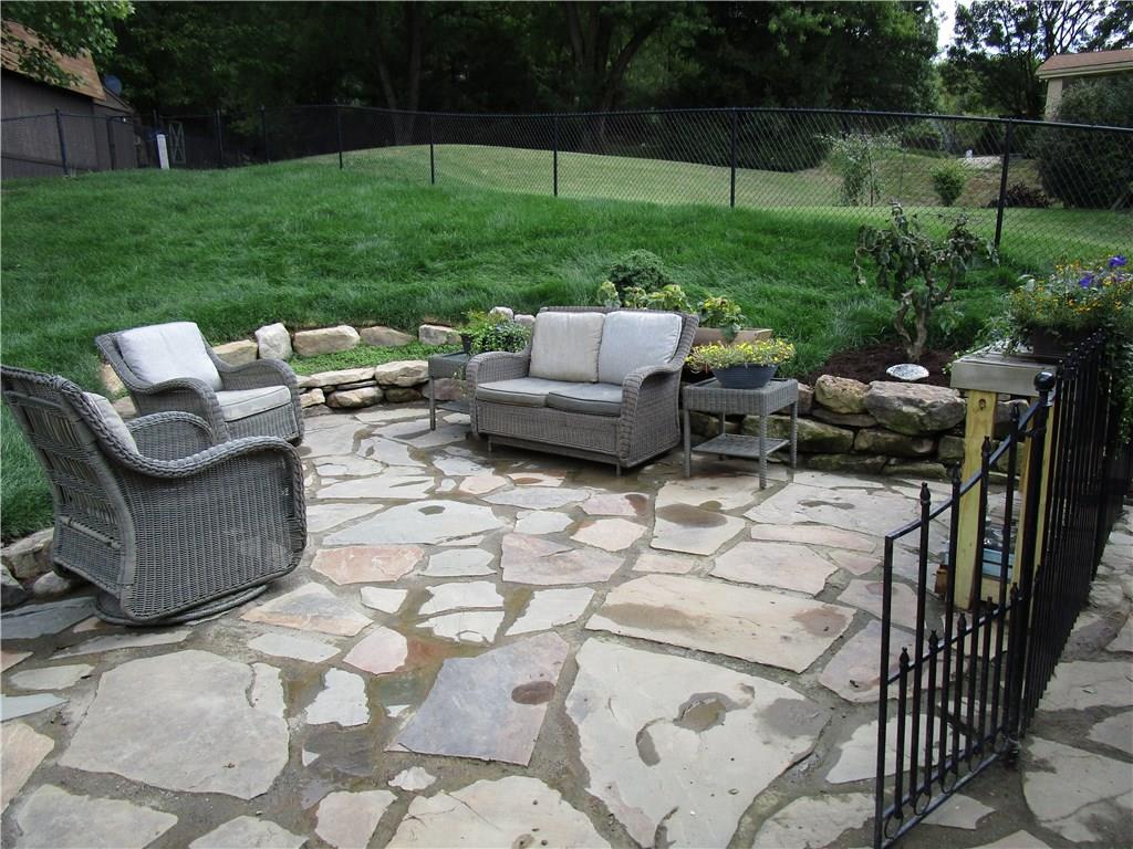 361 McWilliams Road Trafford, PA 15085 - Photo 14 of 16 Gallery Image 14