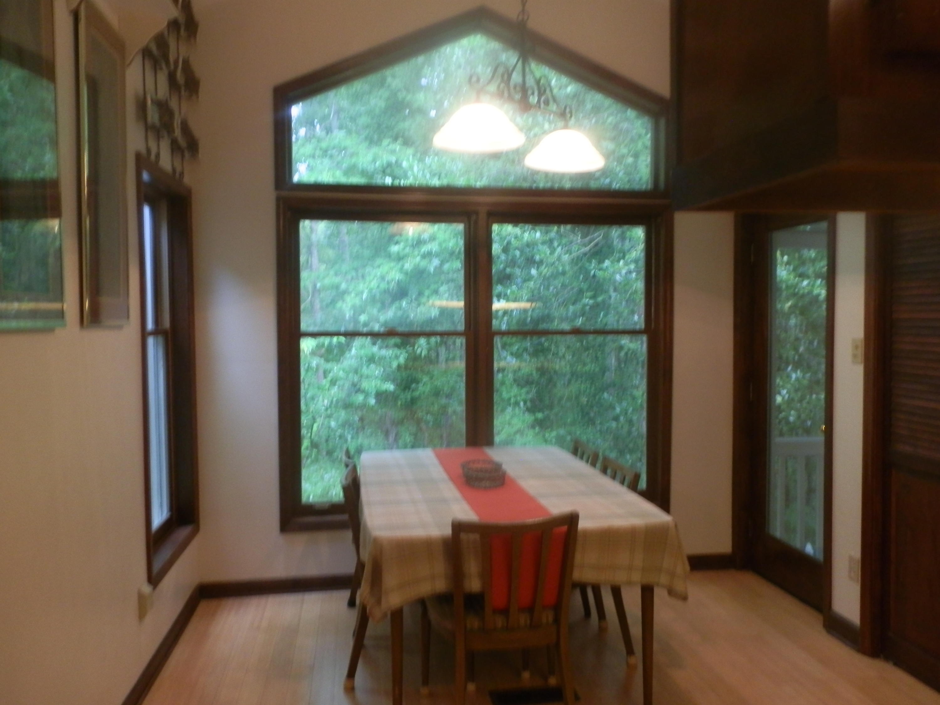 224 Connors Circle Oak Ridge, TN 37830 - Photo 11 of 36 For more casual dining