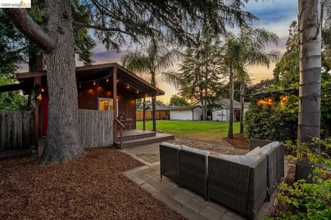 $1,495,000 | 201 Warwick Avenue, San Leandro, CA 94577