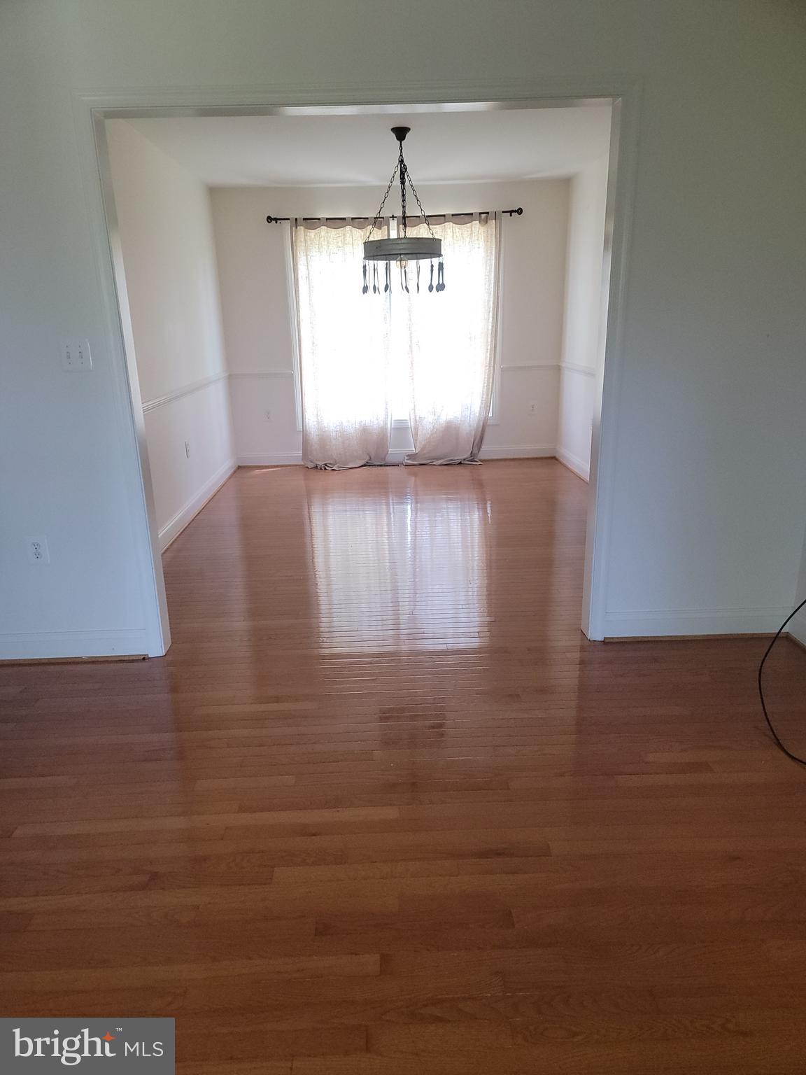 915 Virginia Avenue Culpeper, VA 22701 - Photo 11 of 24 a view of a livingroom with a window