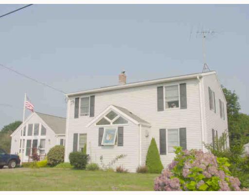 6 Teal Pond Road Narragansett, RI 02882 - Photo 1 of 7 Exterior Front.