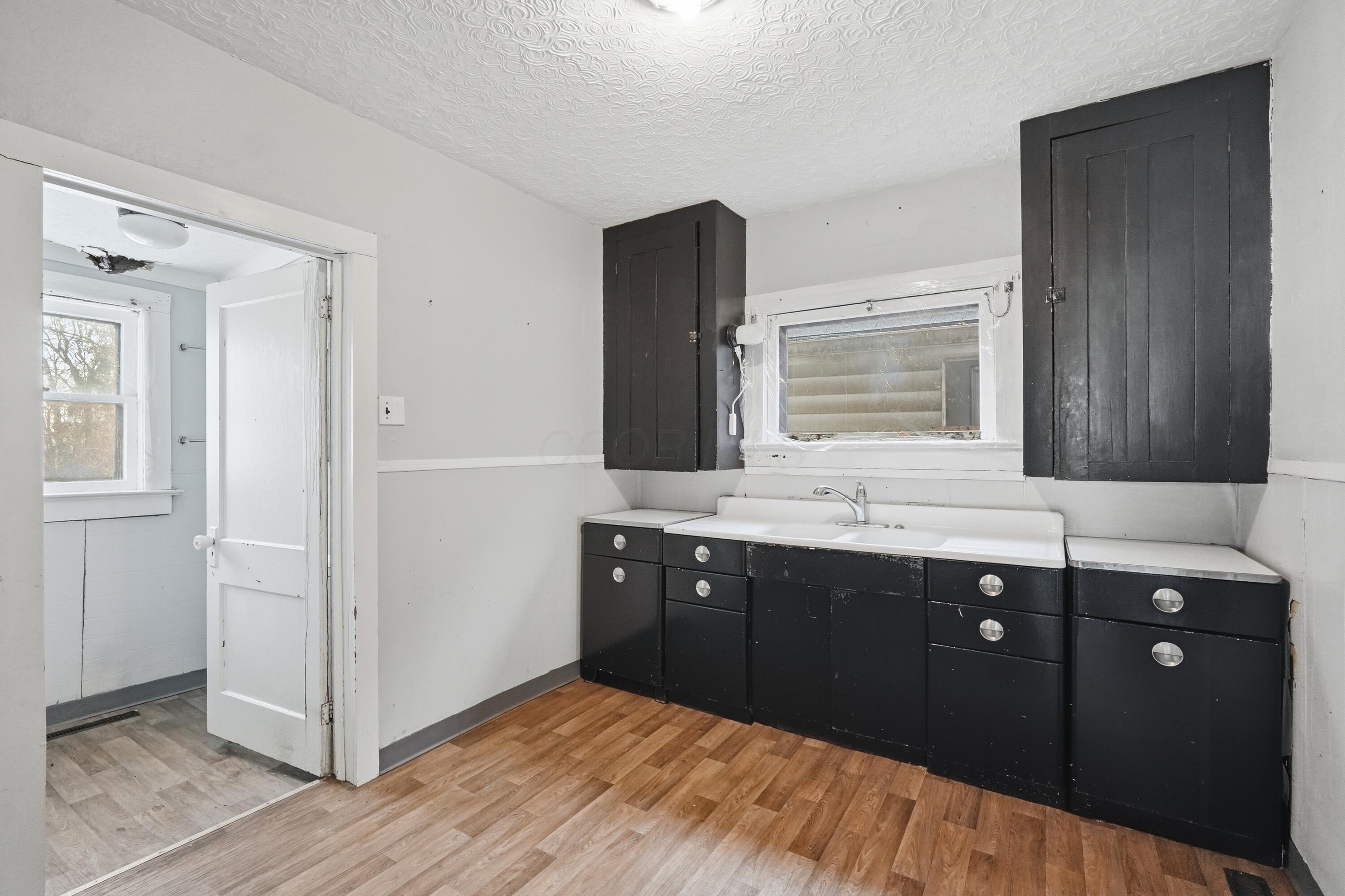 537 Woodville Road Mansfield, OH 44907 - Photo 11 of 26 11