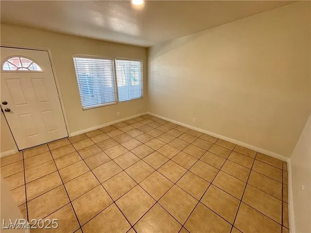 $1,050 | 1420 Putnam Avenue, Unit 7, North Las Vegas, NV 89030