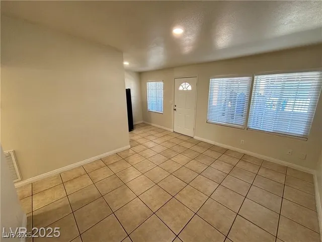 $1,050 | 1420 Putnam Avenue, Unit 7, North Las Vegas, NV 89030