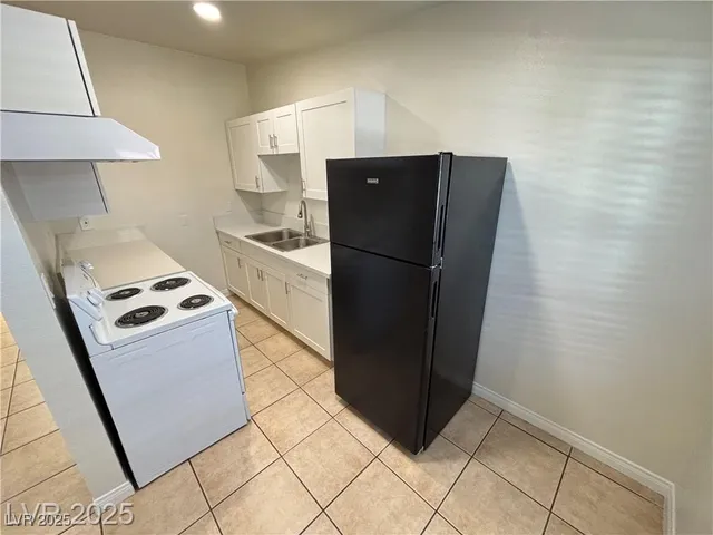 $1,050 | 1420 Putnam Avenue, Unit 7, North Las Vegas, NV 89030
