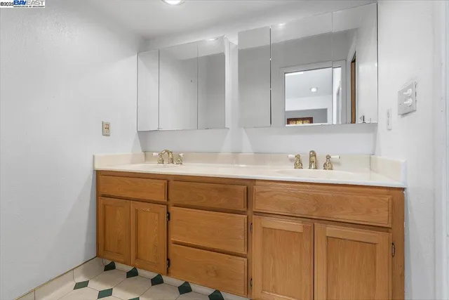 $1,399,000 | 3491 Middleton Avenue, Castro Valley, CA 94546