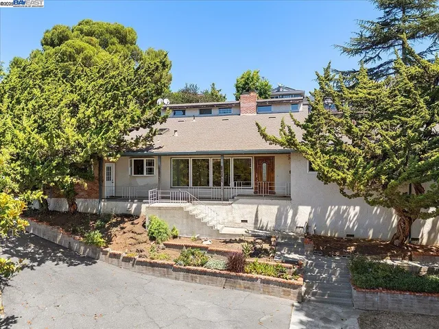 $1,399,000 | 3491 Middleton Avenue, Castro Valley, CA 94546