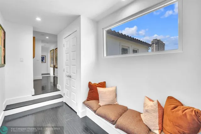 $9,950,000 | 354 Golden Beach Drive, Golden Beach, FL 33160