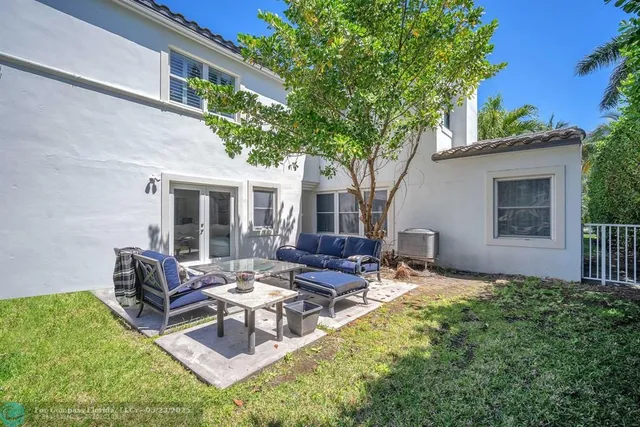 $9,950,000 | 354 Golden Beach Drive, Golden Beach, FL 33160