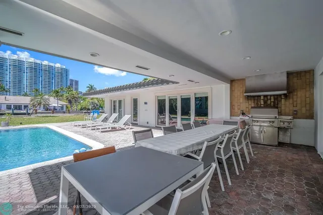 $9,950,000 | 354 Golden Beach Drive, Golden Beach, FL 33160