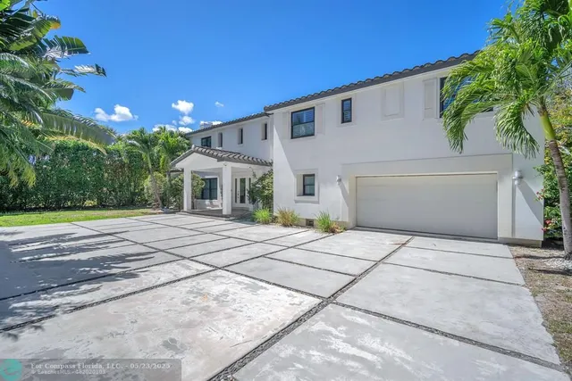 $9,950,000 | 354 Golden Beach Drive, Golden Beach, FL 33160