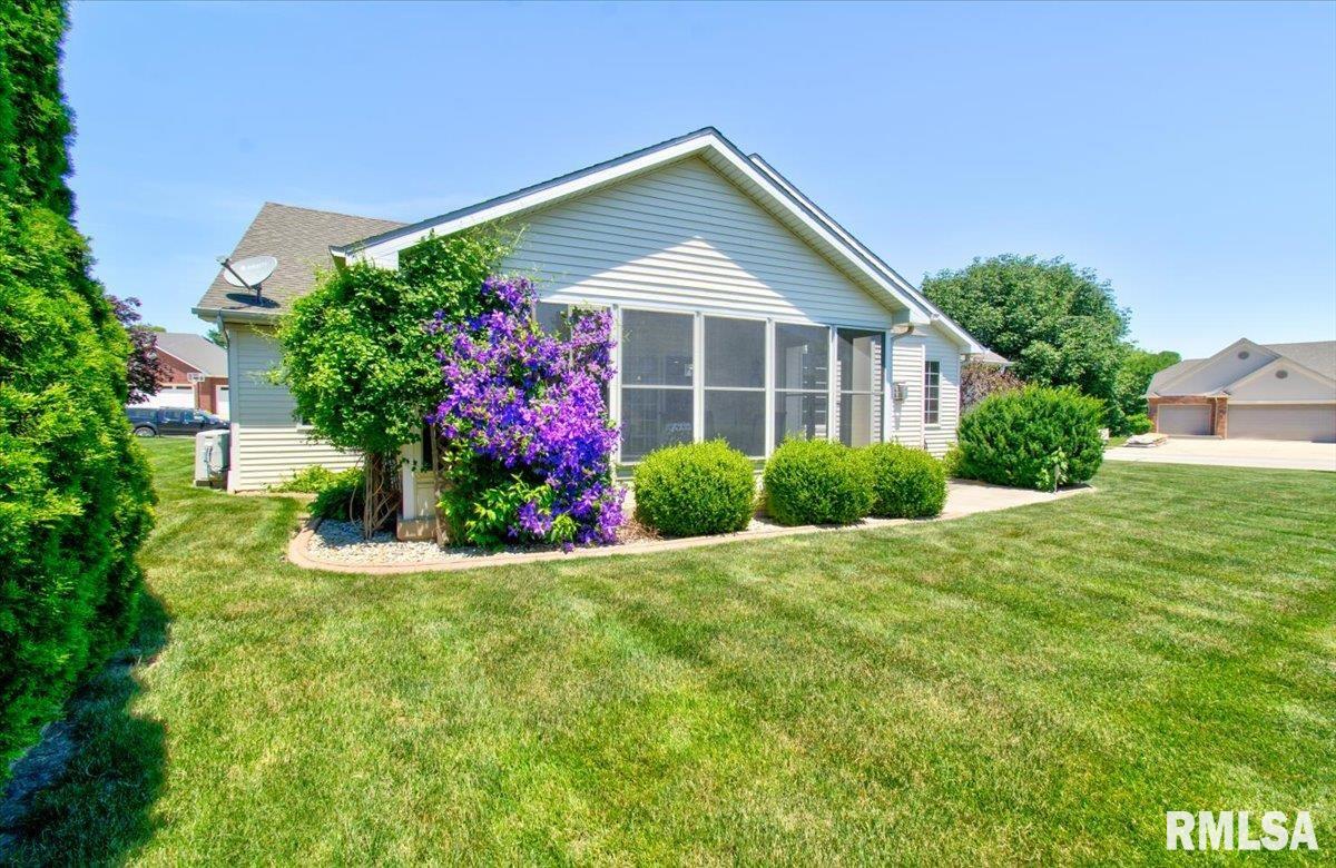 1412 Old Crows Way Springfield, IL 62712 - Photo 40 of 44 Gallery Image 40