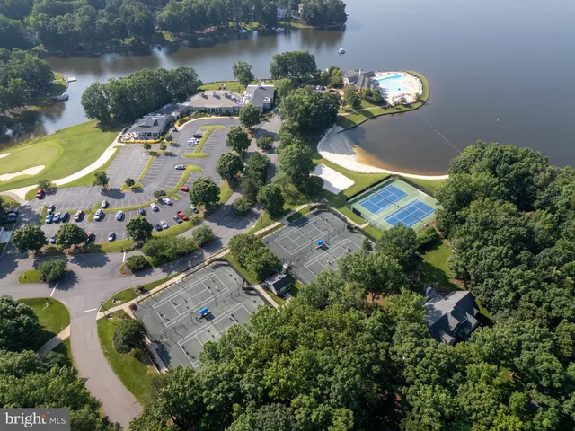 $775,000 | 11725 Robin Woods Circle, Spotsylvania, VA 22551