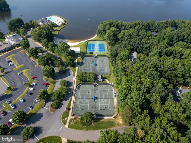 $775,000 | 11725 Robin Woods Circle, Spotsylvania, VA 22551