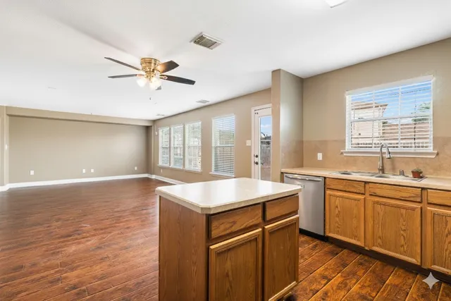 $299,000 | 29402 Legends Hill Drive, Spring, TX 77386