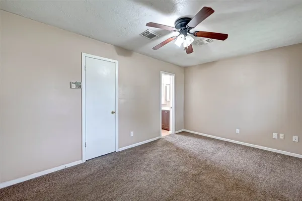 $1,750 | 4739 Parkland Street, Pasadena, TX 77504