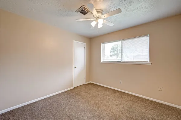 $1,750 | 4739 Parkland Street, Pasadena, TX 77504