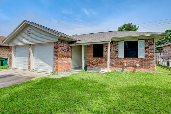 $1,750 | 4739 Parkland Street, Pasadena, TX 77504