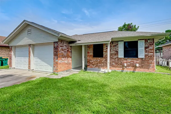 $1,750 | 4739 Parkland Street, Pasadena, TX 77504