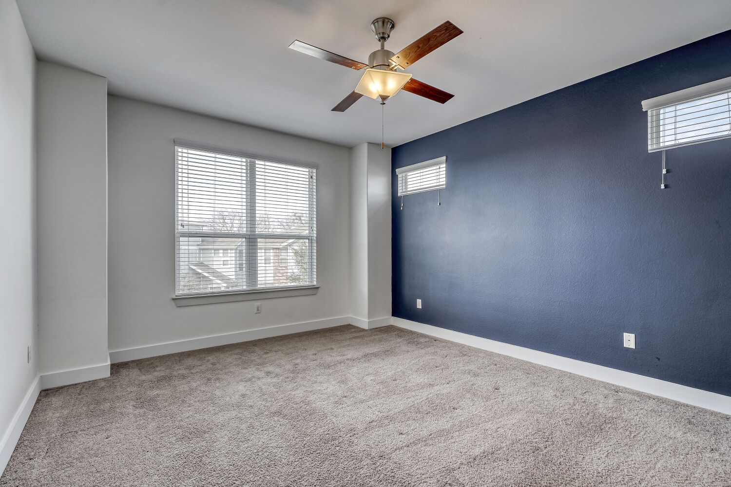 7406 Oberon Street, Unit 69 Austin, TX 78741 - Photo 7 of 16 Primary bedroom