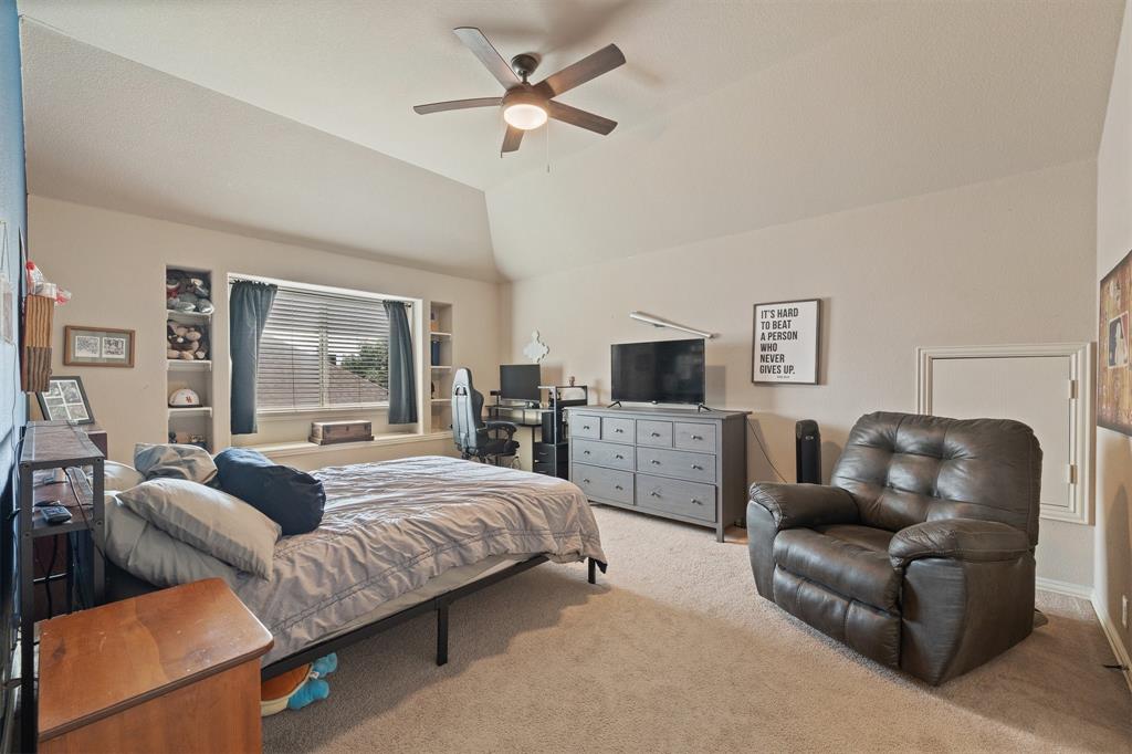 1112 Cardinal Ridge Road Burleson, TX 76028 - Photo 25 of 36 Gallery Image 25