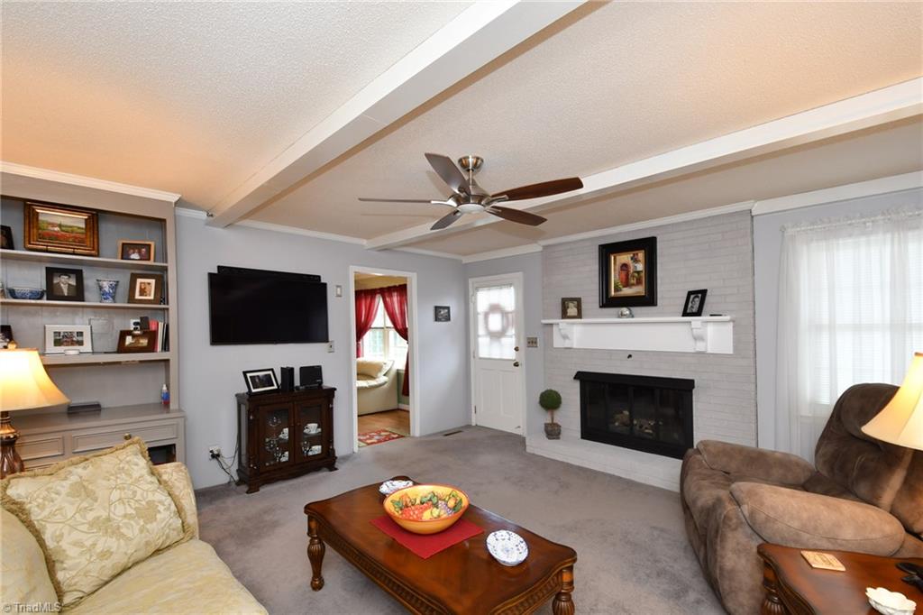 566 Drumheller Road Clemmons, NC 27012 - Photo 7 of 30 Gallery Image 7
