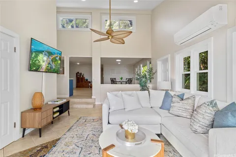 $2,650,000 | 49-797 Kamehameha Highway, Kaaawa, HI 96730