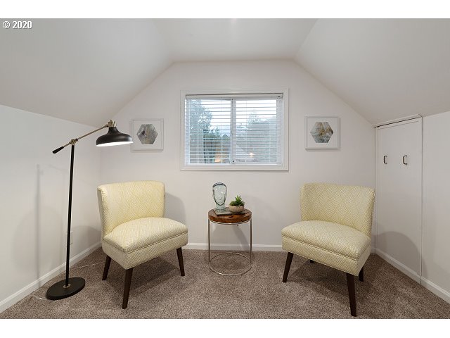 11675 Southwest 13th Street Beaverton, OR 97005 - Photo 20 of 24 Gallery Image 20
