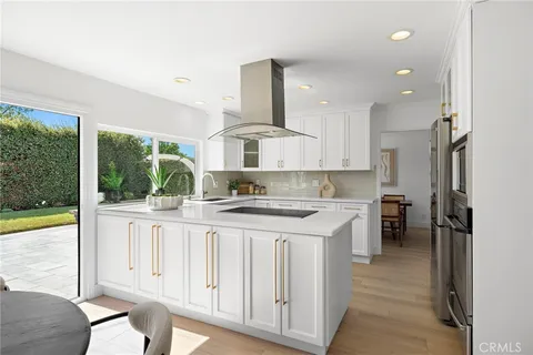 $2,199,000 | 21891 Starfire Lane, Huntington Beach, CA 92646