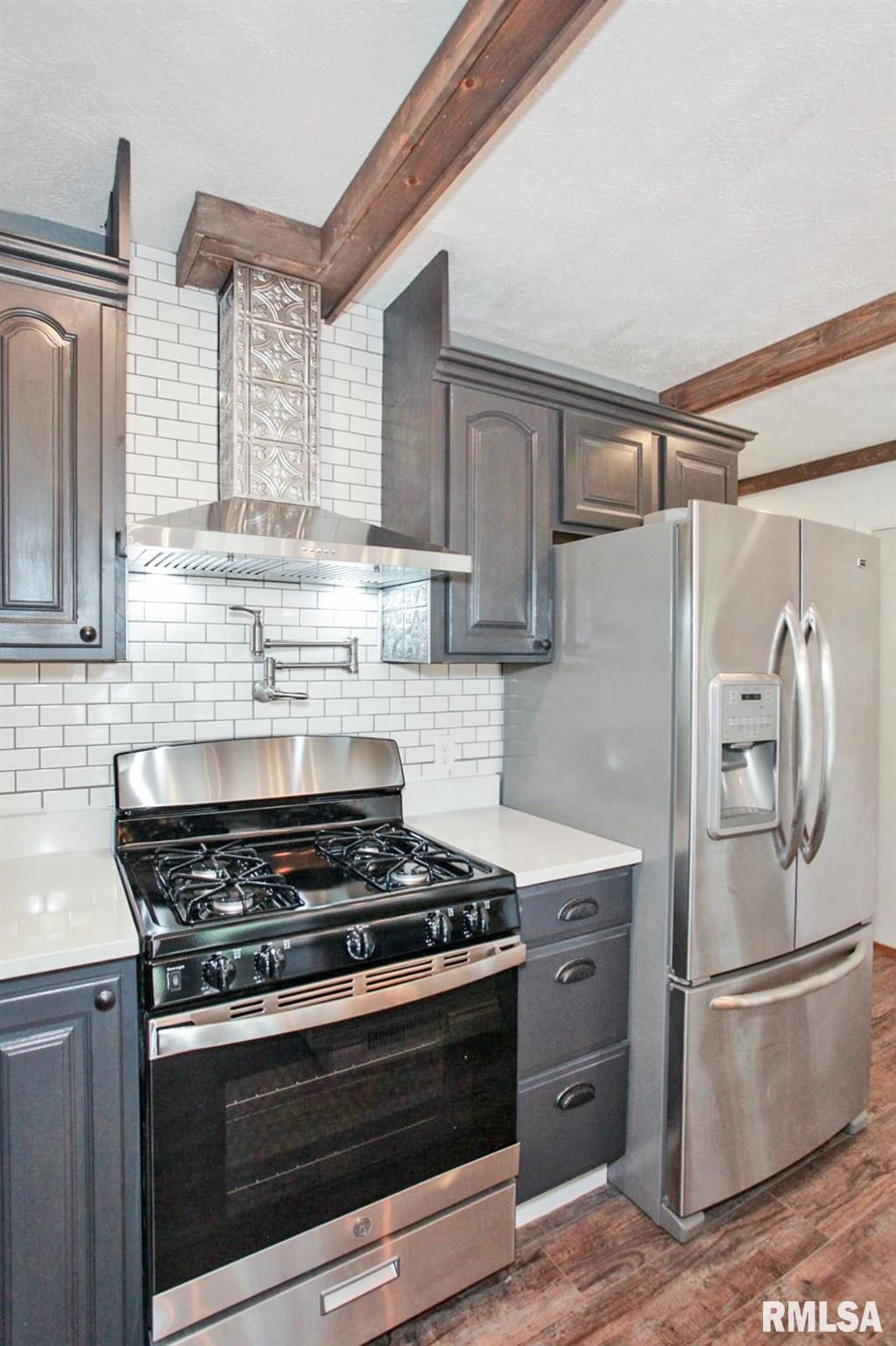 6430 Roberts Road Marion, IL 62959 - Photo 10 of 37 Gallery Image 10