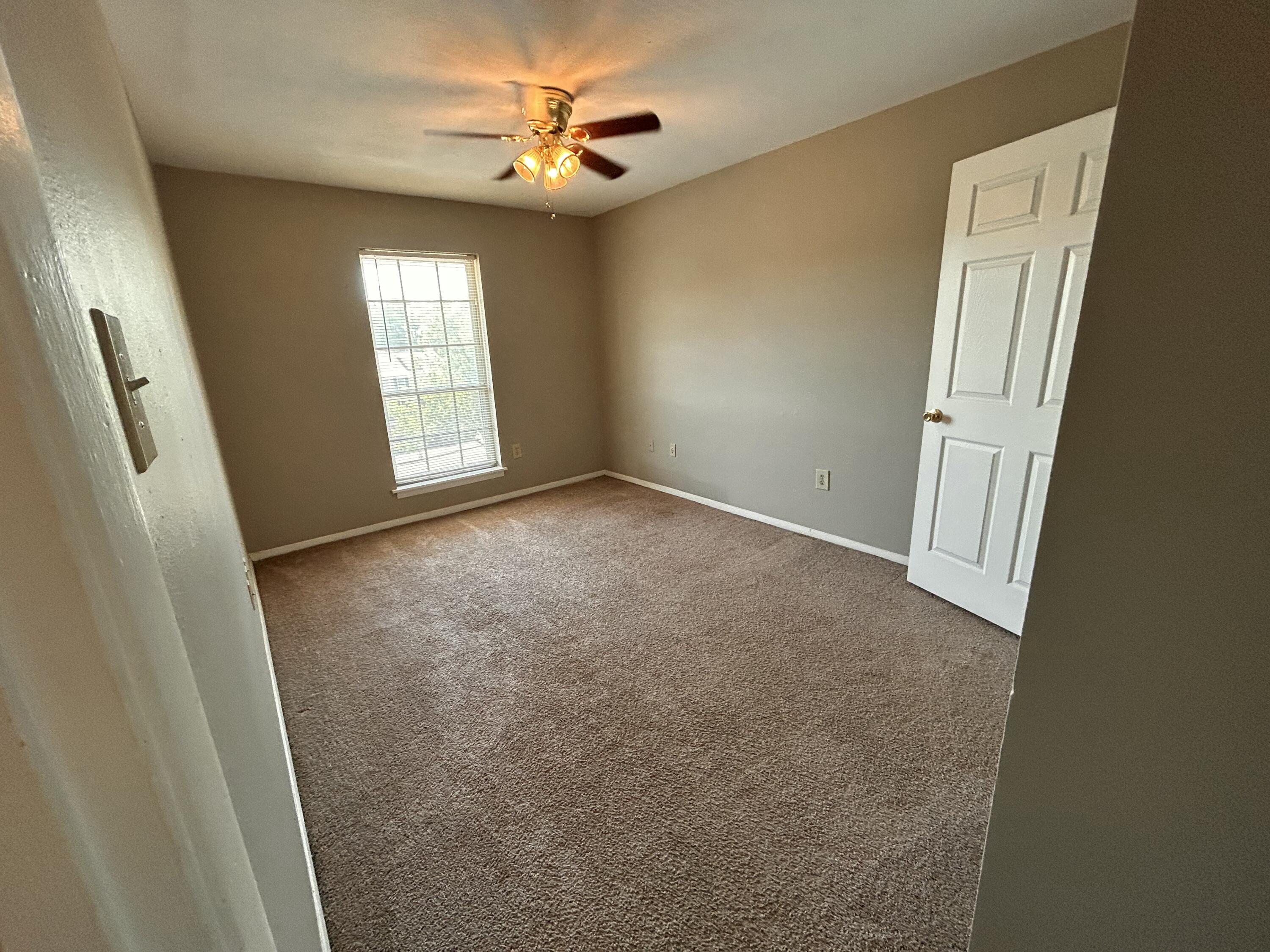 900 Mountain Creek Road, Unit D59 Chattanooga, TN 37405 - Photo 18 of 19 BEDROOM 4