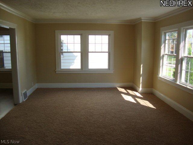 3558 Daleford Road, Unit 2 Cleveland, OH 44120 - Photo 3 of 10