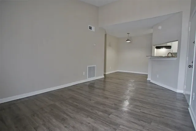 $1,199 | 2700 South Dairy Ashford Road, Unit 636D, Houston, TX 77082