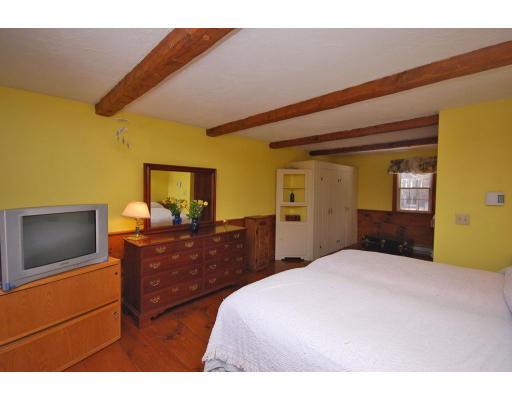 10 Wells Park Road Sturbridge, MA 01566 - Photo 15 of 25 Gallery Image 15