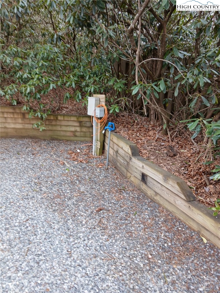 264 Trillium Road Newland, NC 28657 - Photo 7 of 7