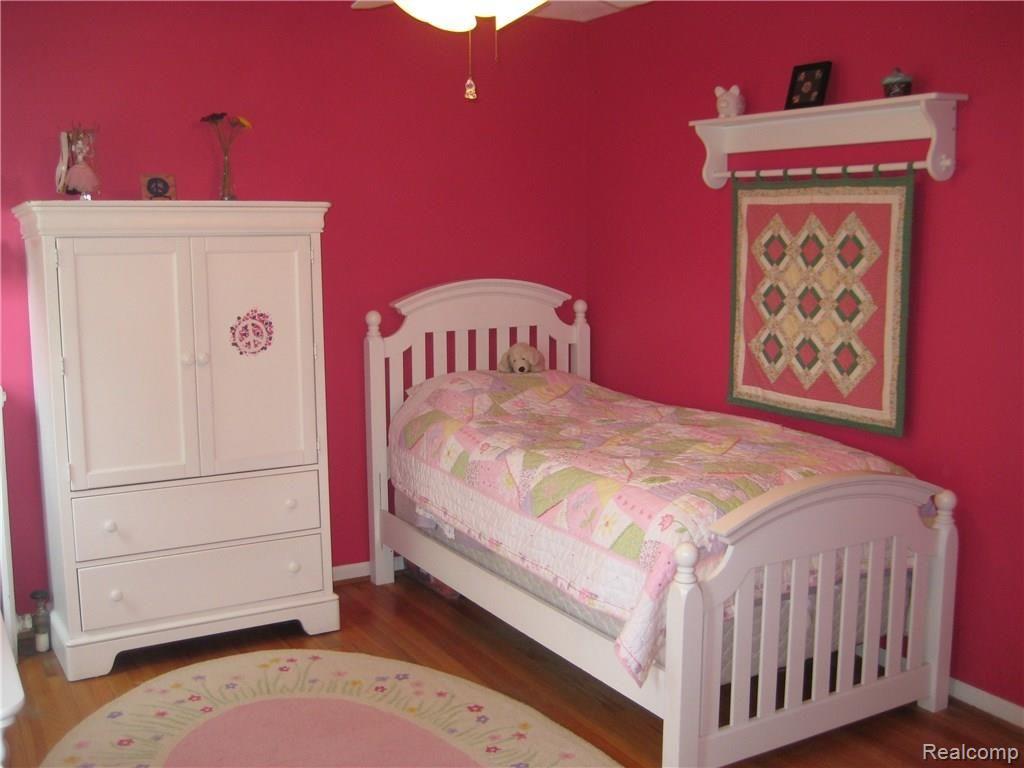 1372 Harvard Road Grosse Pointe, MI 48230 - Photo 10 of 14 IMG_0014.JPG